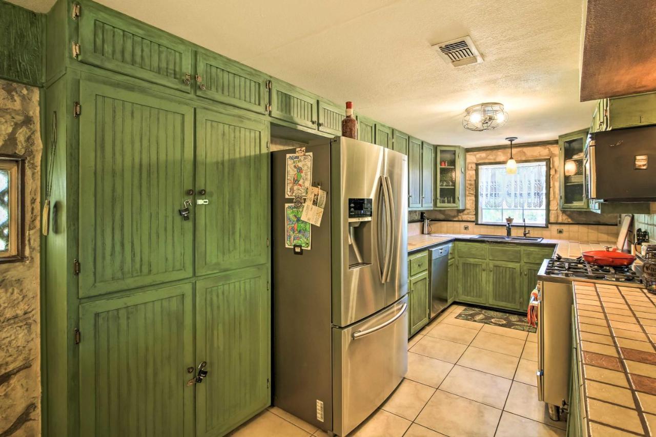 Countryside Cottage 17 Mi To Downtown サンアントニオ エクステリア 写真