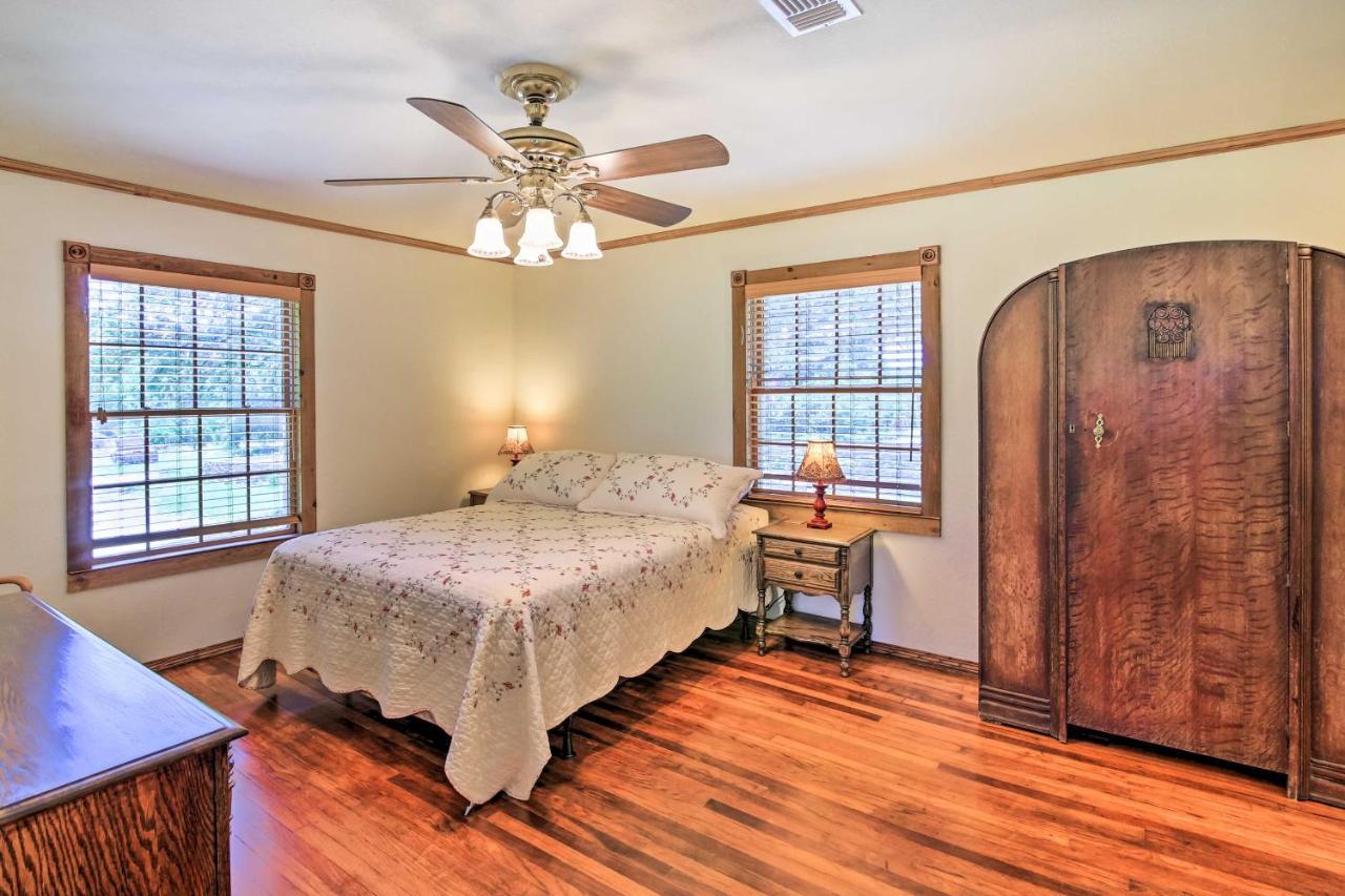 Countryside Cottage 17 Mi To Downtown サンアントニオ エクステリア 写真